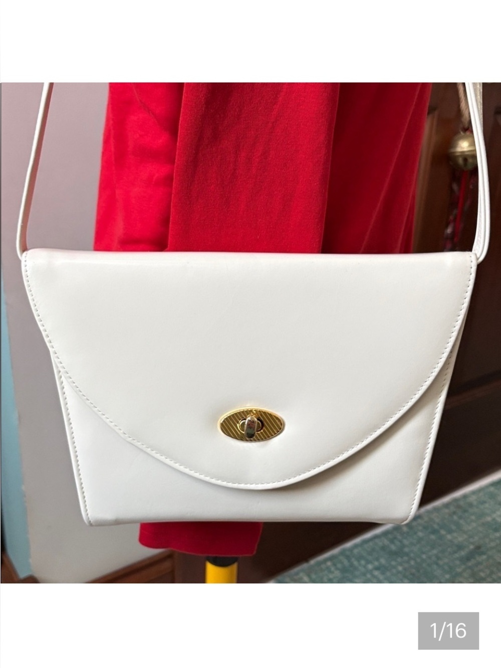 1950’s  Shoulder Bag white/eggshell, smooth soft leather  slightly padded NWOT